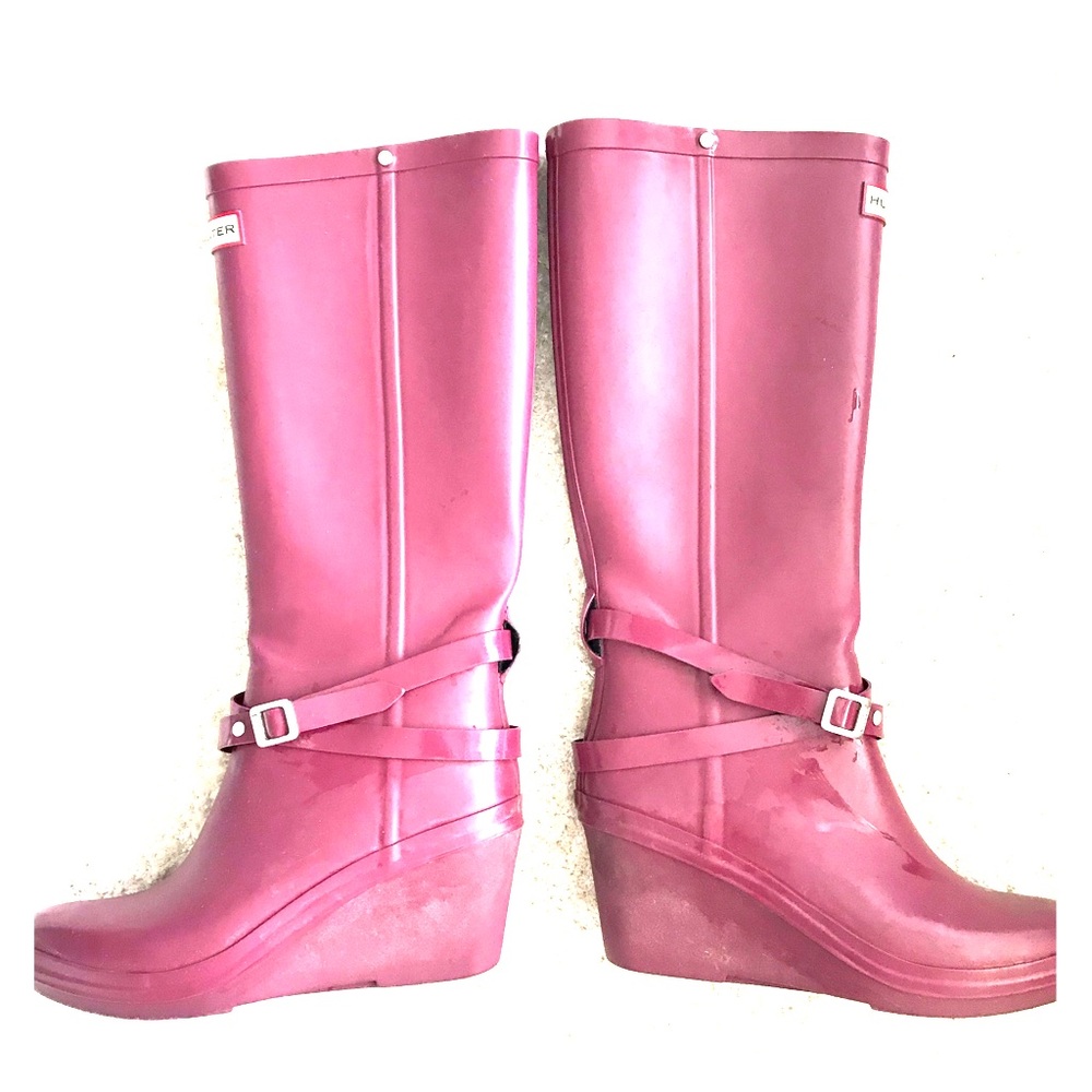 HUNTER **RARE** RAIN Wedges MAGENTA